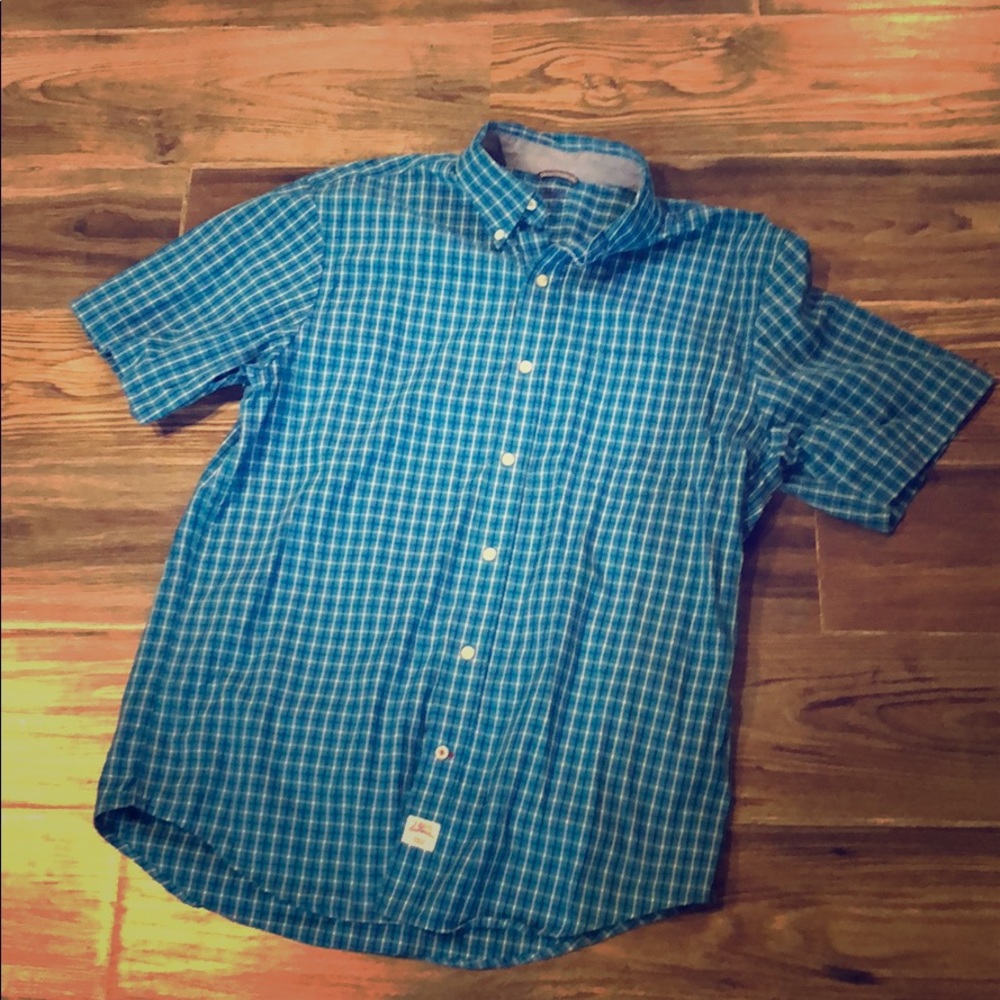 Casual Men’s Plaid Buttoned Shirt